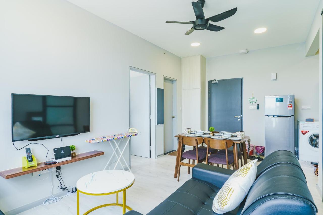Full Seaview 2R1B Condo For 6Pax In Kota Kinabalu Luaran gambar